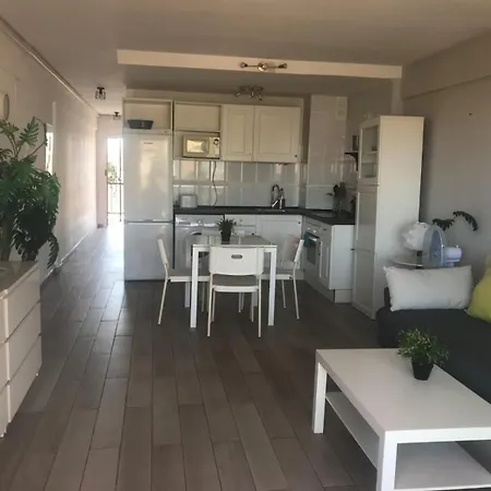 2 Minutos A La Playa Y Piscina- La Carihuela