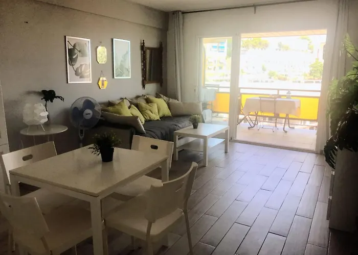 Apartamento 2 Minutos A La Playa Y Piscina- La Carihuela Torremolinos