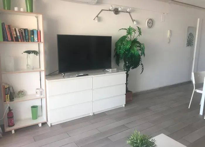 2 Minutos A La Playa Y Piscina- La Carihuela Appartement Torremolinos